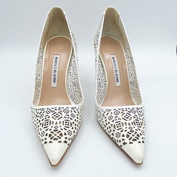 Manolo Blahnik BB White Laser-Cut Leather Pointed Toe Pump Heels - Picture 4 of 11